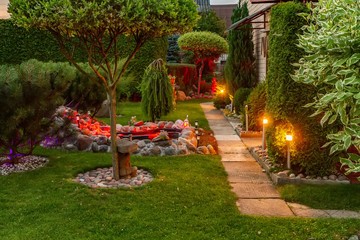 How to Create An Inspiring Landscape with a Variety of Landscape Installation Elements
